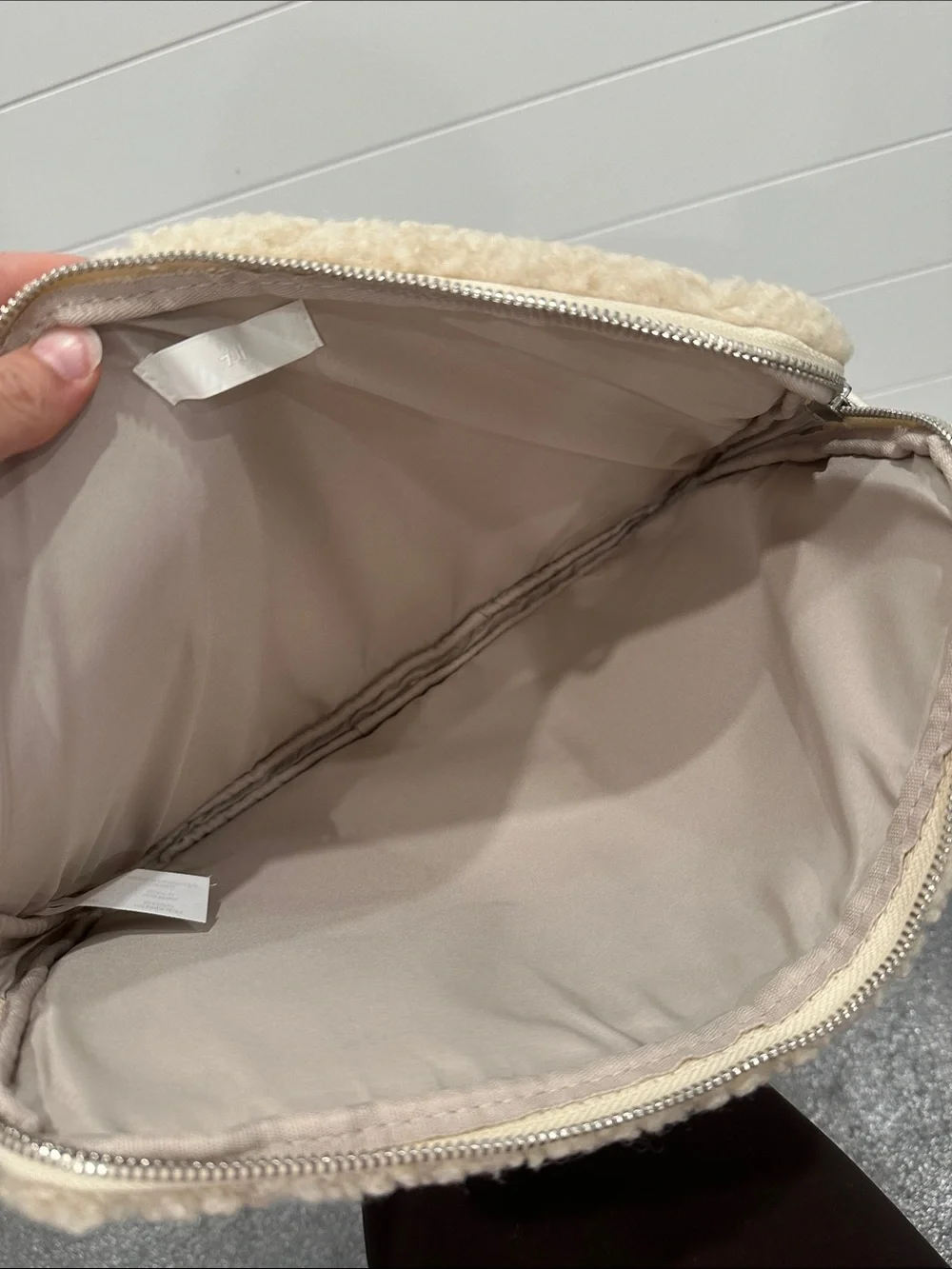 Plush Shearling Zip Sherpa Computer Tablet Case Pouch- Cream (laptop bag)